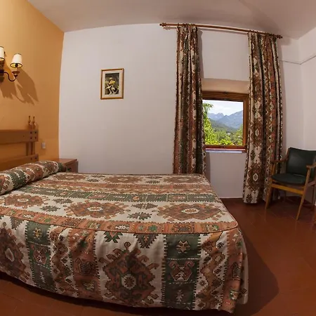 Hotel La Hortizuela 2*